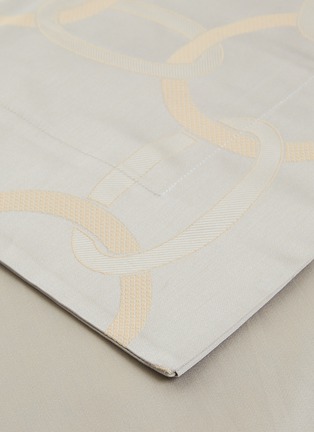 Detail View - Click To Enlarge - FRETTE - Chains king size duvet set – Grey/Camel