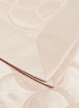 Detail View - Click To Enlarge - FRETTE - Tile king size bed cover – Powder Pink