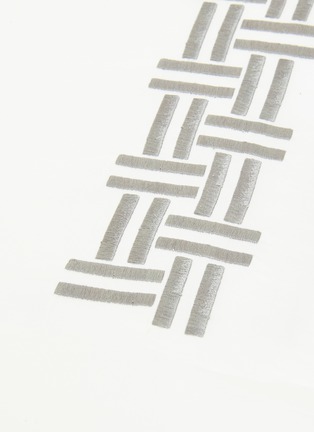 Detail View - Click To Enlarge - FRETTE - Basket Weave king size duvet set – White/Slate Grey