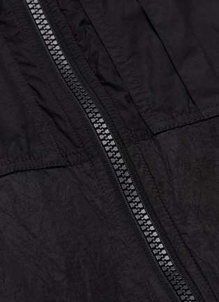  - STONE ISLAND - Chest pocket hooded Nylon Metal Watro ripstop jacket