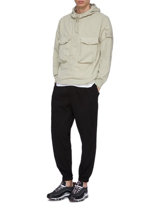 Figure View - Click To Enlarge - STONE ISLAND - 'Ghost' patch pocket tank shield hoodie