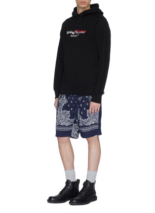 Figure View - Click To Enlarge - SACAI - Belted bandana graphic print shorts