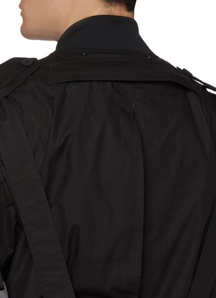 Detail View - Click To Enlarge - Y-3 - Buckled harness detachable hood parachute jacket