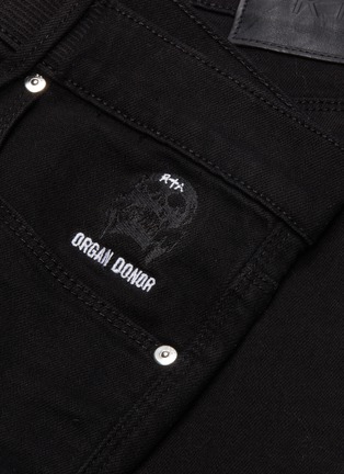  - RTA - Cross embroidered back seam skinny jeans