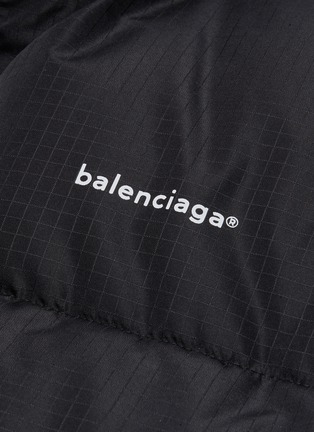  - BALENCIAGA - Retractable hood logo print cropped puffer jacket