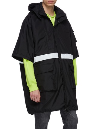 Detail View - Click To Enlarge - BALENCIAGA - Reflective trim water-repellent padded hooded parka