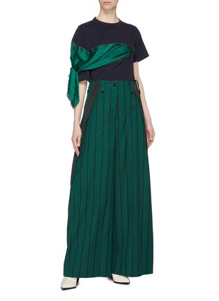 Figure View - Click To Enlarge - SACAI - Contrast outseam pinstripe wide leg pants