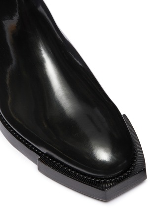Detail View - Click To Enlarge - ALEXANDER MCQUEEN - Leather Chelsea boots