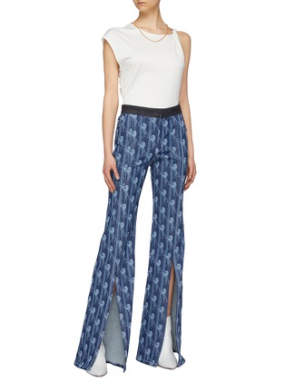 Figure View - Click To Enlarge - CHLOÉ - Split front cuff horse print flared jeans