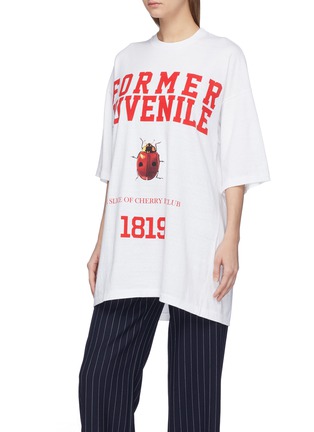 Front View - Click To Enlarge - UNDERCOVER - 'Ladybug 1819' slogan graphic print oversized T-shirt