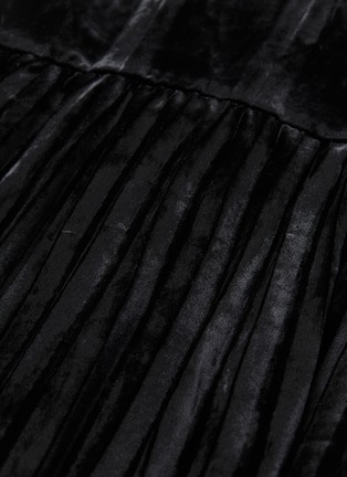 Detail View - Click To Enlarge - HELEN LEE - Pleated velvet slip dress