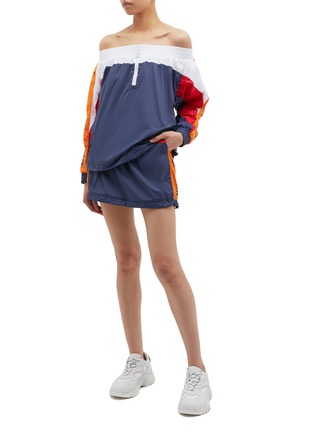 Figure View - Click To Enlarge - OPENING CEREMONY - 'Warm Up' logo print colourblock off-shoulder anorak
