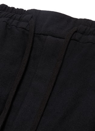  - DEVOA - Cropped silk-linen jogging pants