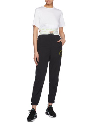 Figure View - Click To Enlarge - 42|54 - Wraparound belt cropped T-shirt