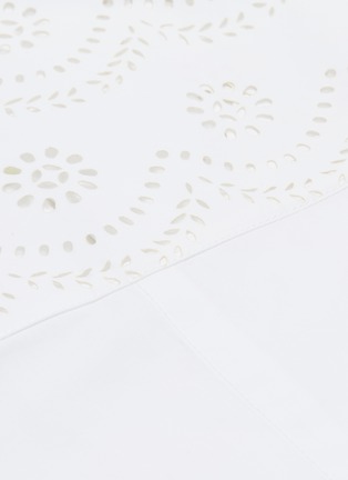 Detail View - Click To Enlarge - PHILOSOPHY DI LORENZO SERAFINI - Puff sleeve perforated floral yoke shirt dress