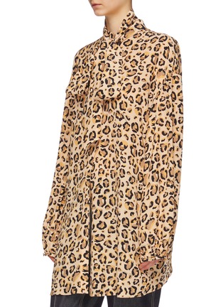 Detail View - Click To Enlarge - ROKH - Detachable cuff split back leopard print silk blouse