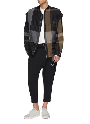 Figure View - Click To Enlarge - THE VIRIDI-ANNE - Buckled layered sleeve colourblock ramie jacket
