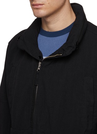 Detail View - Click To Enlarge - STONE ISLAND - Retractable hood detachable hem HOLLOWCORE jacket