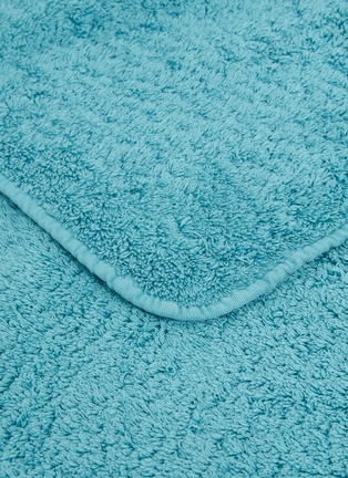 Detail View - Click To Enlarge - ABYSS - Super Pile guest towel – Dragonfly
