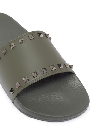 Detail View - Click To Enlarge - VALENTINO GARAVANI - Valentino Garavani Rockstud slide sandals