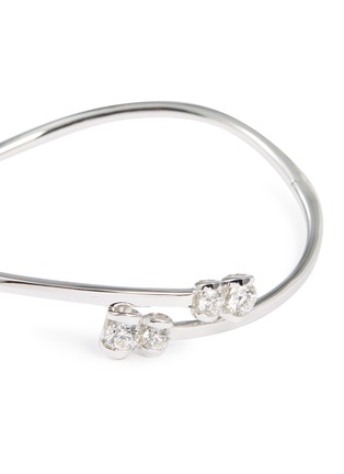 Detail View - Click To Enlarge - LAZARE KAPLAN - Diamond 18k white gold wavy bangle