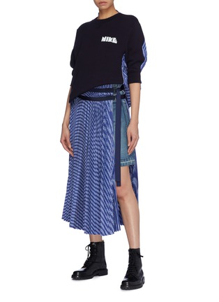 Figure View - Click To Enlarge - SACAI - Asymmetric stripe pleated overlay wrap denim skirt