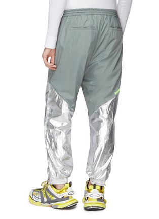 Back View - Click To Enlarge - JUUN.J - Metallic panel colourblock jogging pants