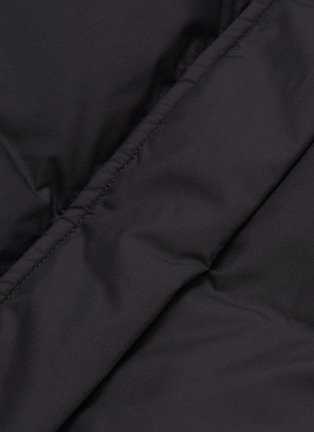  - THEORY - Detachable hood A-line down puffer coat