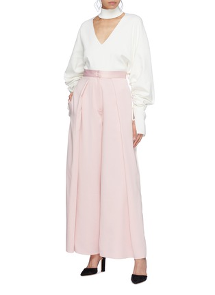 Figure View - Click To Enlarge - SOLACE LONDON - 'Elva' pleated satin wide leg pants