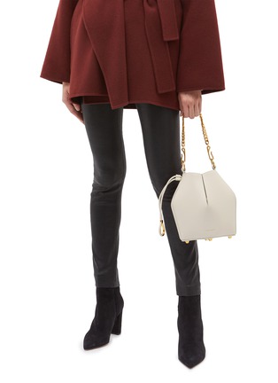 Front View - Click To Enlarge - ALEXANDER MCQUEEN - Small leather bucket bag