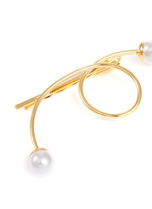 Detail View - Click To Enlarge - LELET NY - 'Script' Swarovski pearl swirl bobby pin