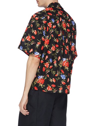 Back View - Click To Enlarge - FFIXXED STUDIOS - Contrast pocket appliqué floral print short sleeve shirt