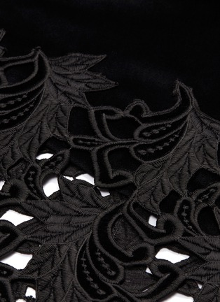 Detail View - Click To Enlarge - ALICE & OLIVIA - 'Kiana' lace trim velvet midi dress