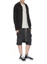 Figure View - Click To Enlarge - RICK OWENS DRKSHDW - 'Creatch' drop crotch cargo shorts