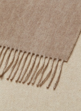 Detail View - Click To Enlarge - JOHNSTONS OF ELGIN - Reversible fringe cashmere scarf