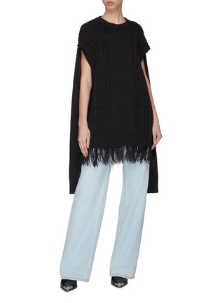 Figure View - Click To Enlarge - MAISON MARGIELA - Convertible sleeve ostrich feather hem cable knit sweater
