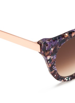 Detail View - Click To Enlarge - THIERRY LASRY - 'Snobby' shell effect acetate angular cat eye sunglasses
