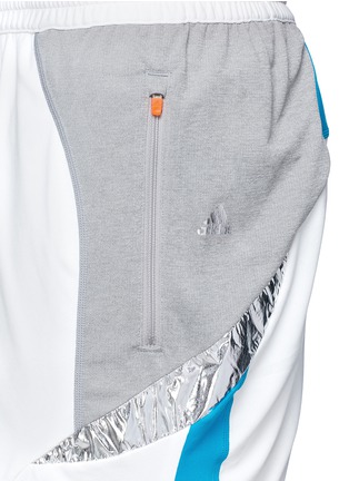 Detail View - Click To Enlarge - 72896 - 'Hybrid' Climachill® jersey shorts
