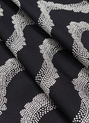 Detail View - Click To Enlarge - ALEXANDER MCQUEEN - Wavy dot jacquard scalloped knit skirt