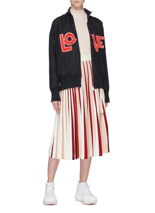 Figure View - Click To Enlarge - MONCLER - x 1952 'Love' chenille patch down padded bomber jacket