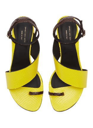 Detail View - Click To Enlarge - DRIES VAN NOTEN - Colourblock toe ring snake embossed leather sandals