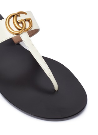 Detail View - Click To Enlarge - GUCCI - 'Flat Marmont' GG logo leather thong sandals