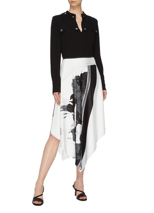 Figure View - Click To Enlarge - CÉDRIC CHARLIER - Graphic print handkerchief skirt