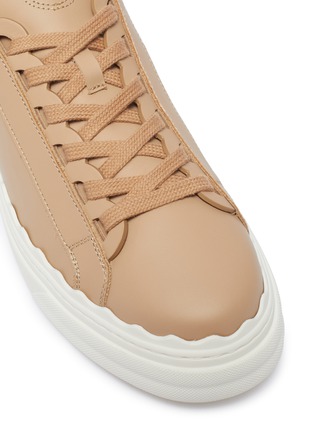 Detail View - Click To Enlarge - CHLOÉ - 'Lauren' scalloped midsole leather sneakers