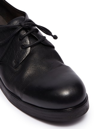 Detail View - Click To Enlarge - MARSÈLL - 'Zucca Zeppa' toe cap creased leather Derbies