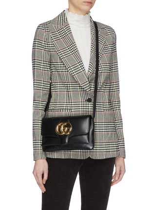 Figure View - Click To Enlarge - GUCCI - 'Arli' GG logo small leather crossbody bag