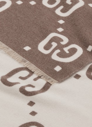 Detail View - Click To Enlarge - GUCCI - Reversible GG logo jacquard wool-silk scarf