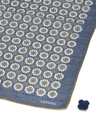 Detail View - Click To Enlarge - LARDINI - Floral square print linen-cotton pocket square