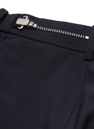  - SOLID HOMME - Zip waist tab twill cargo shorts