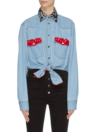 Main View - Click To Enlarge - FORTE COUTURE - Knot front bandana print panel denim shirt